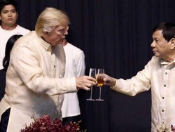 Demo Anti-AS Warnai Pertemuan Trump di Filipina