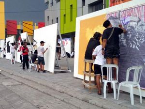 Puluhan Pelukis Mural Adu Karya di Street Art Competition Puluhan Pelukis Mural Adu Karya di Street Art Competition