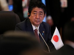 Detik-detik Eks PM Jepang Shinzo Abe Ditembak dari Belakang Saat Pidato