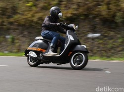 Mencicipi Skuter Seharga Rp 109 Juta