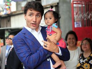 Melihat Gaya Blusukan PM Kanada di Manila