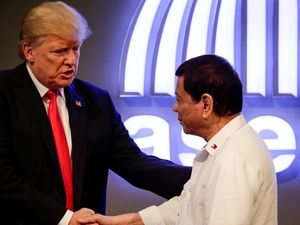 Duterte Salahkan Trump Atas Inflasi di Filipina