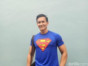 Marcellino Lefrandt Ajak Liburan Anak ke Manado Marcellino Lefrandt Ajak Liburan Anak ke Manado