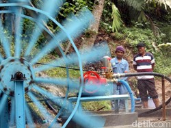 Apa Energi yang Dihasilkan dari Perputaran Kincir Air di Sungai atau Bendungan?