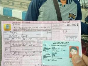 Polisi Ditilang Karena Tak Punya SIM, Kok Bisa?