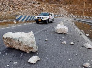 Gempa Terjadi, Pengendara Harus Lihat Sekitar