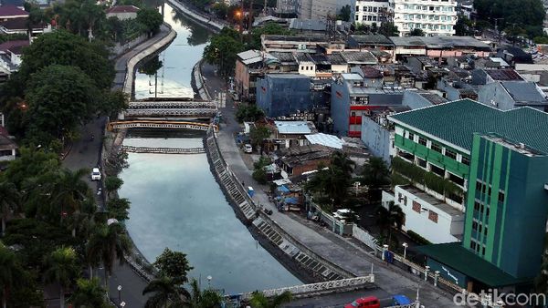 Foto: Dari Atas, Kali Grogol Kini Sedap Dipandang