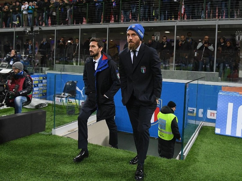 De Rossi ke Asisten Pelatih Italia : Jangan Saya, Insigne Saja yang Main De Rossi ke Asisten Pelatih Italia : Jangan Saya, Insigne Saja yang Main