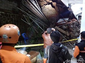 Longsor, Mahasiswa di Asrama STT Sangkakala Diungsikan