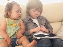 Anak-Anak Generasi Ipad Tidak Siap Menulis Tangan
