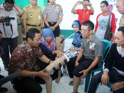 Senyum Penyandang Disabilitas Saat Dapat Berjalan Normal Lagi