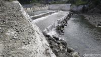 Melihat Dam Pengendali Sedimen Danau Sentani