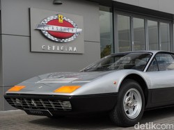 Ferrari Bolehkan Jakarta Perbaiki Mobil-mobil Jadul