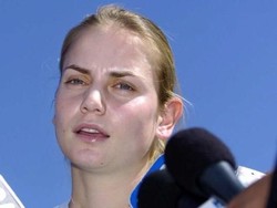 Perjuangan Jelena Dokic Lepas dari Kekerasan Ayahnya