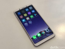 Oppo F5 Diklaim Ludes 48 Ribu Unit