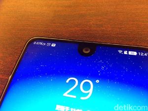 Bukan iPhone X, Nenek Moyang Ponsel Layar Penuh Adalah...