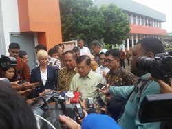 Novanto Tak Hadir di KPK, JK: Semua Kita Harus Taat Hukum