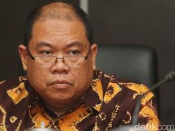 Komnas HAM Minta KPU-Bawaslu Transparan soal Penyelenggara Positif COVID-19