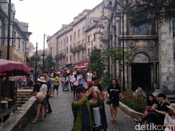 Turis Sotoy Kasih Tahu Info, Pemandu Wisatanya Didenda