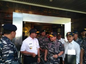 Kunjungi Markas Koarmabar, Anies Ingin Perkuat Kerja Sama Pemprov Kunjungi Markas Koarmabar, Anies Ingin Perkuat Kerja Sama Pemprov