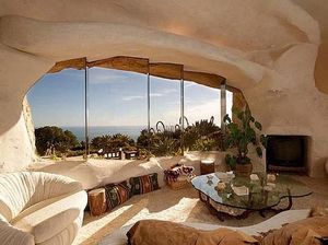 Bukan Rumah Jaman Now, Ini Rumah Zaman Batu