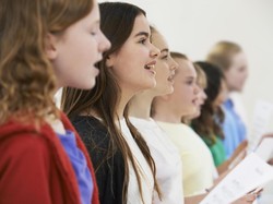 Latihan di Ruang Tertutup, 30 Anggota Paduan Suara Terinfeksi COVID-19