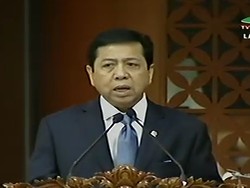 KPK Malam-malam ke Rumah Novanto dan Opsi Penjemputan Paksa