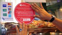 Walikota Jaksel Laksanakan Program Stikerisasi BPJS TK