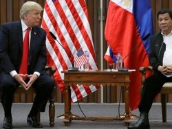 Trump Tidak Angkat Masalah HAM Saat Bertemu Duterte