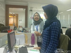 Rajin Berdiri di Tempat Kerja, Berapa Sih Kalori yang Terbakar?