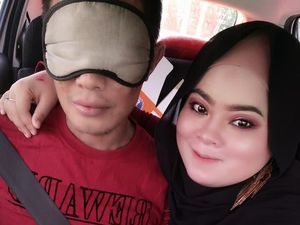 Kisah Cinta Sejati, Istri Dampingi Suami yang Menderita Penyakit Langka