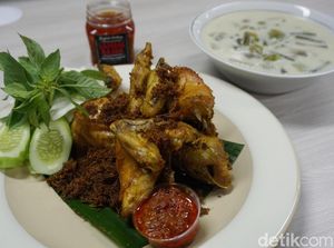 Redjeki Kuliner: Malas Masak? Pesan Saja Ayam Goreng dan Sayur Lodeh Enak Ini Redjeki Kuliner: Malas Masak? Pesan Saja Ayam Goreng dan Sayur Lodeh Enak Ini