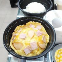 Nyam! Di 7-Eleven Bangkok Ini Anda Bisa Sarapan Omelet Hangat-hangat