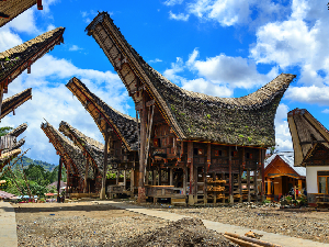 Warga Surabaya Digoda Keindahan Alam dan Budaya Sulawesi