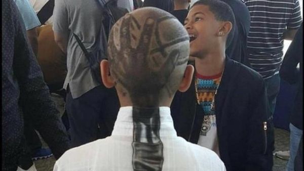 12 Gaya Rambut Unik yang Bisa Bikin Kamu Tertawa Saat Melihatnya