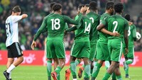 Tapi Nigeria bangkit. Kebangkitan Nigeria diawali gol Kelechi Iheanacho (14) menjelang berakhirnya babak pertama. Foto: Mladen ANTONOV/AFP PHOTO