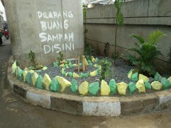 Sampah di Flyover Kebayoran Lama Dibersihkan, Kini Jadi Taman