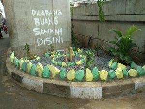 Sampah di Flyover Kebayoran Lama Dibersihkan, Kini Jadi Taman Sampah di Flyover Kebayoran Lama Dibersihkan, Kini Jadi Taman
