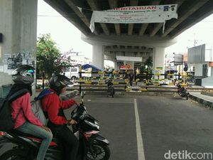 Perlintasan Sebidang di Bawah Flyover Janti Masih Ditutup Perlintasan Sebidang di Bawah Flyover Janti Masih Ditutup
