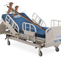 Papa Setnov Kecelakaan, Netizen Teriak #SaveTiangListrik