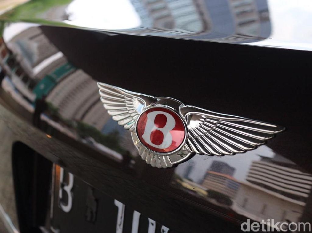 Konsumen Mau Test Drive, Bentley Langsung Ajak ke Singapura Konsumen Mau Test Drive, Bentley Langsung Ajak ke Singapura