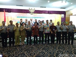 Polda Jatim Jaring Calon Bintara dan Akpol Door to Door Sekolah