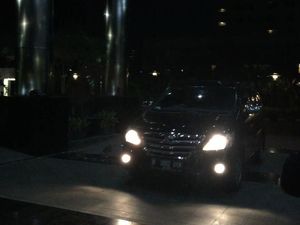 Dari Rumah Novanto, Para Penyidik Tiba di Gedung KPK