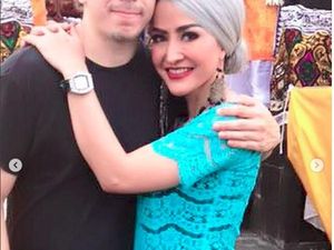 Posting Foto Bersama Pria Ini, Cynthiara Alona Nyatakan Sudah Menikah?