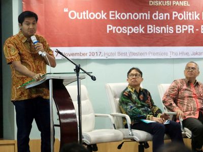 Kebijakan Ekonomi Ditengah Politik Indonesia 2018