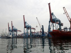 Virus Corona Bikin Ekspor-Impor RI Meriang