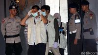 Foto Kronologi, 5 Jam KPK Geledah Rumah Setya Novanto