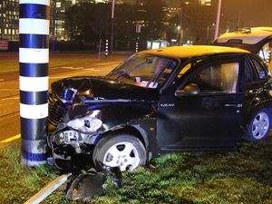 Aguero Juga Pernah Tabrak Tiang di Jalan, Ronaldo Hancurkan Ferrari