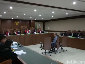 Direktur PT AMDI Didakwa Suap Panitera PN Jaksel
