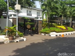 Setya Novanto Menghilang, Rumah Dinasnya Sepi